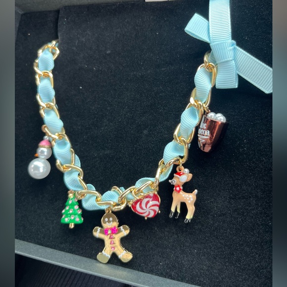 NWT ⚜️🎄⚜️ Betsey Johnson Christmas Holiday Necklace - Picture 10 of 10